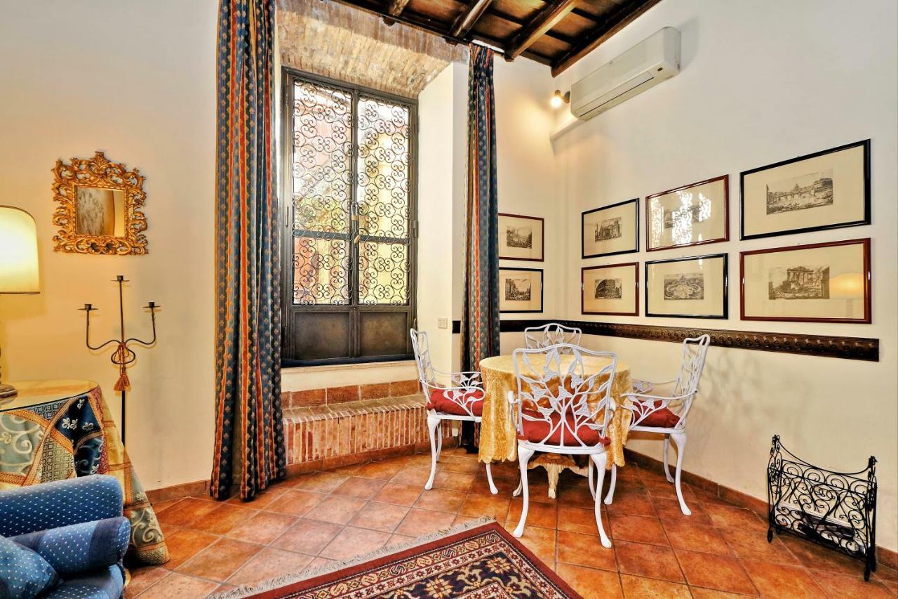 רומא Appartamento Sforza A Monti מראה חיצוני תמונה